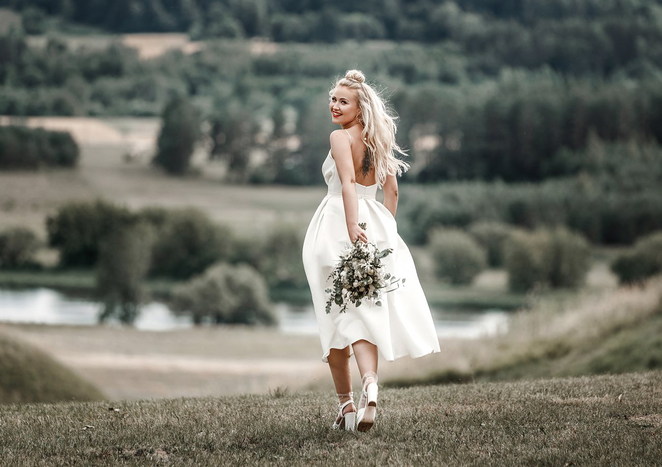 FotoGuru profesionalus vestuvių fotografas Vilniuje vestuvių fotosesija gamtoje nuotakos portretas