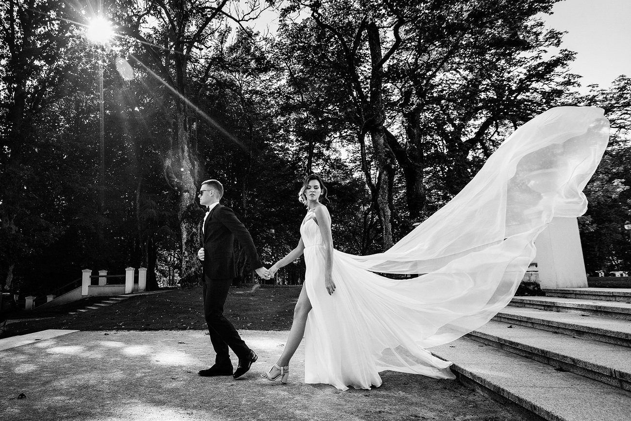 FotoGuru profesionalus vestuvių fotografas Plungėje vestuvių fotosesija Plungės dvaras
