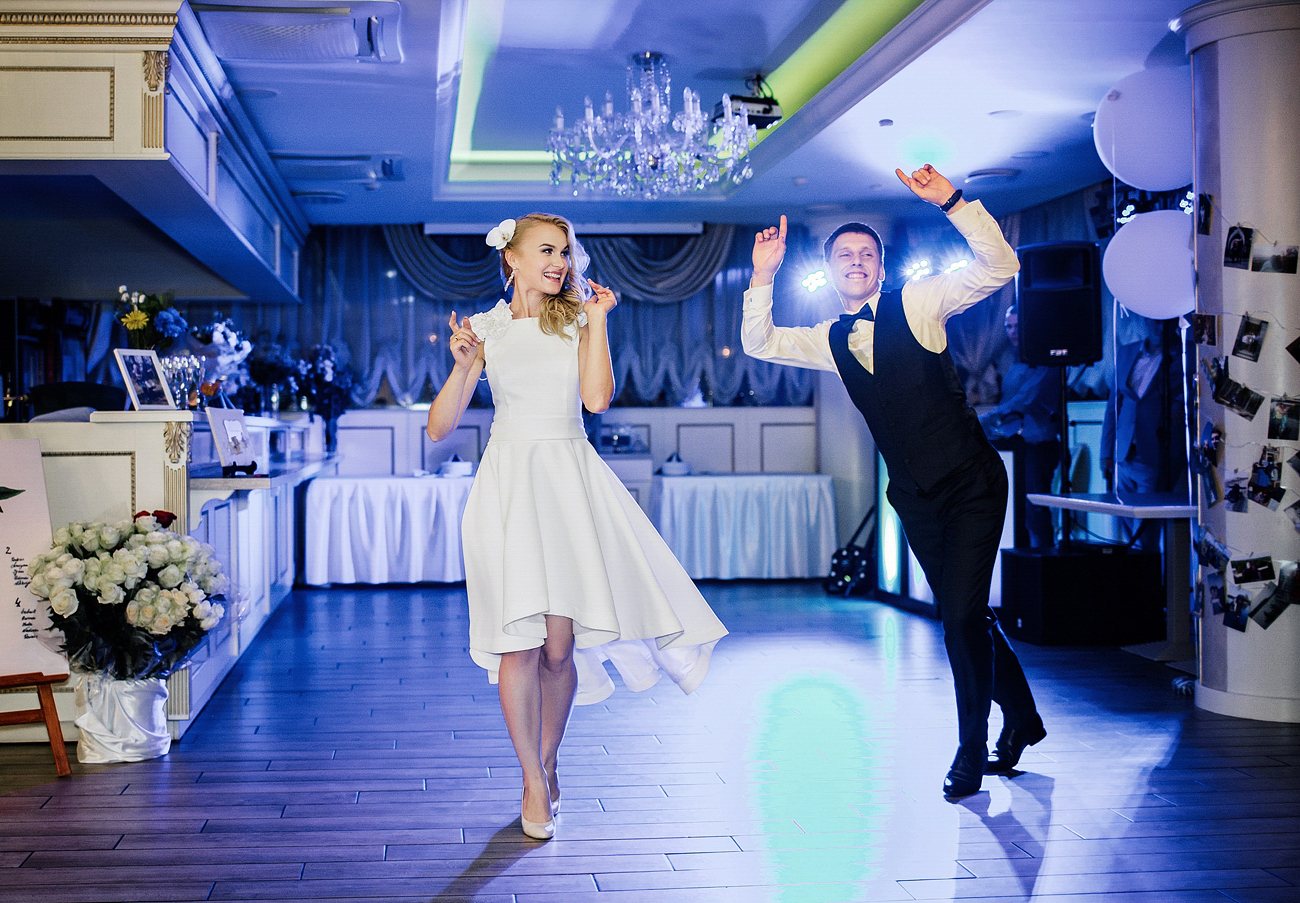 FotoGuru vestuvių fotografija jaunųjų šokis